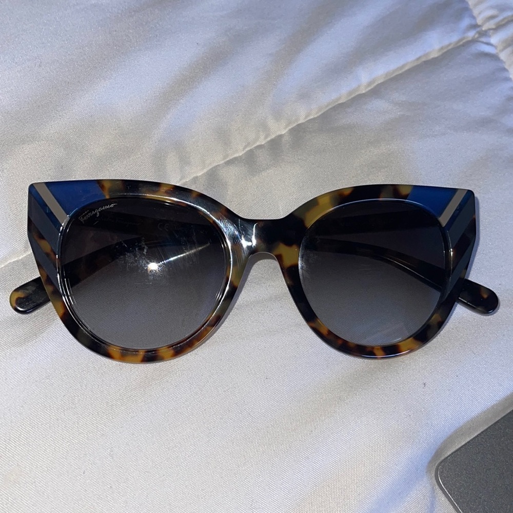 Ferragamo Sunglasses NWOT
